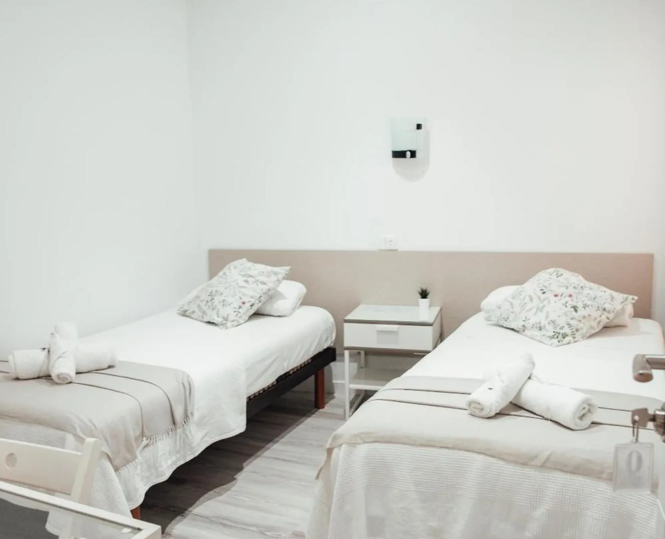 Guest house Hostal Ruta De Francia Barcelona