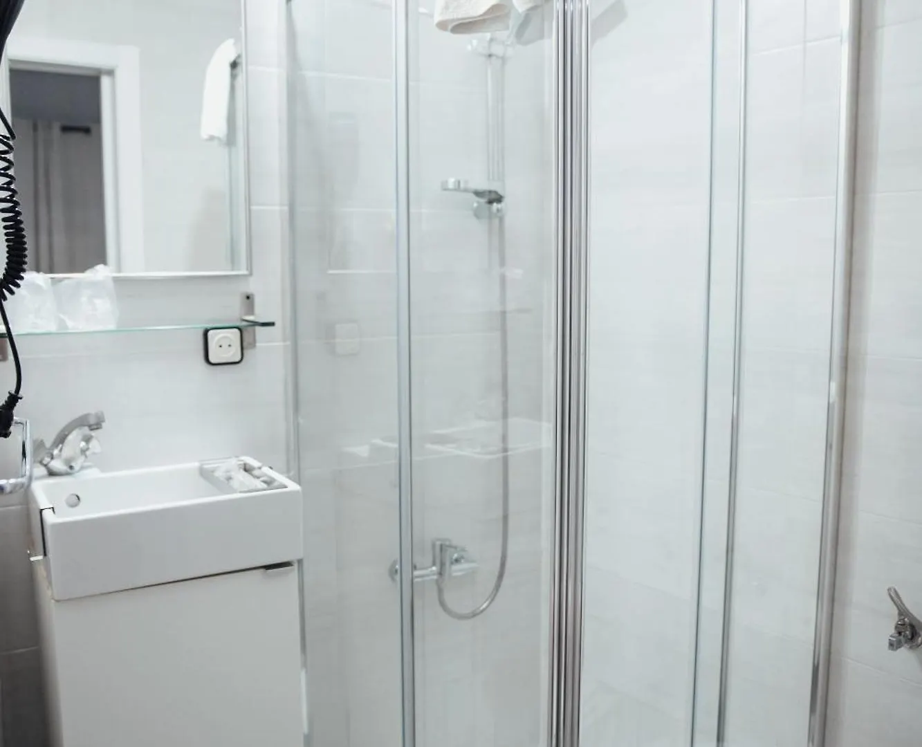 Guest house Hostal Ruta De Francia Barcelona