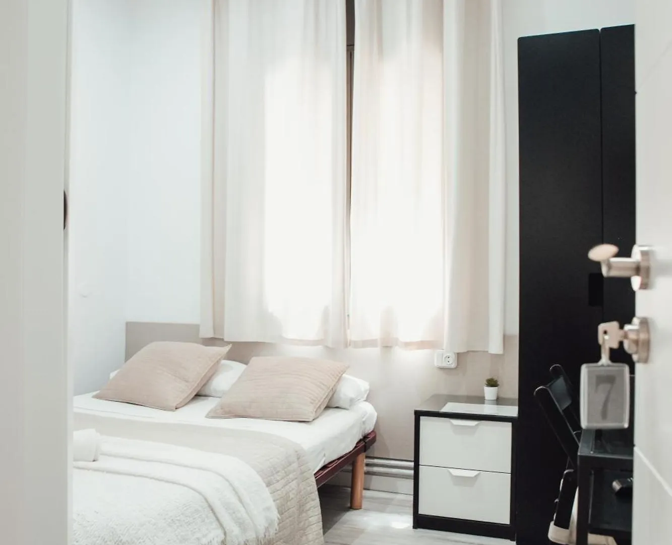 Hostal Ruta De Francia Barcelona Guest house